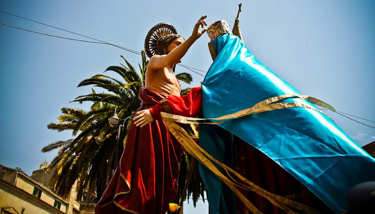 Un evento che sta facendo impazzire la Sicilia | Il rituale che ha un significato segreto a Modica - Foto: Visit Vigata