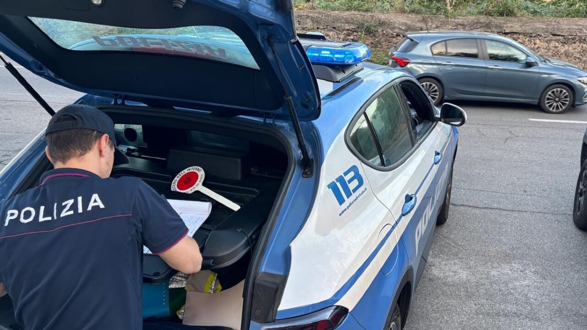 Pregiudicata ruba liquore al supermercato: arrestata -