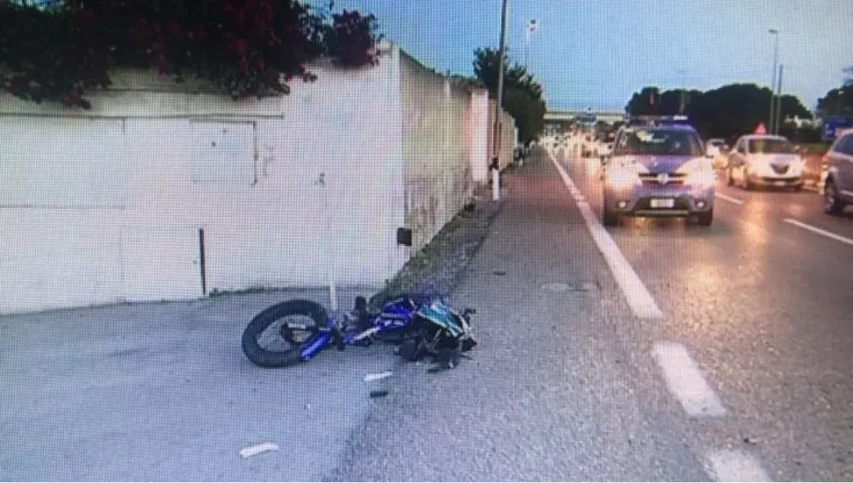 Travolge ciclista: indagata per omicidio stradale colposo - Credit foto: Repubblica