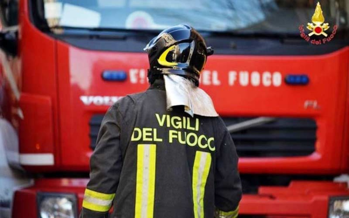 Incendio in casa di riposo nel Catanese: deceduta 68enne -