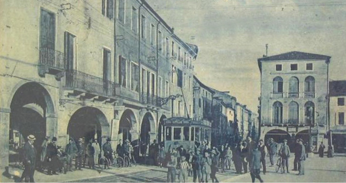 Una città che sembrava avanti anni luce | Il tram di Palermo e la sua storia segreta - Foto: Wikipedia