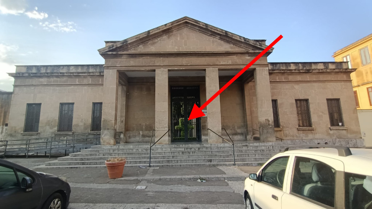 Il posto che ha gelato il sangue ai visitatori | Il Cimitero dei Cappuccini di Bagheria nasconde un mistero assurdo - Foto: Untizioqualunque/Wikipedia
