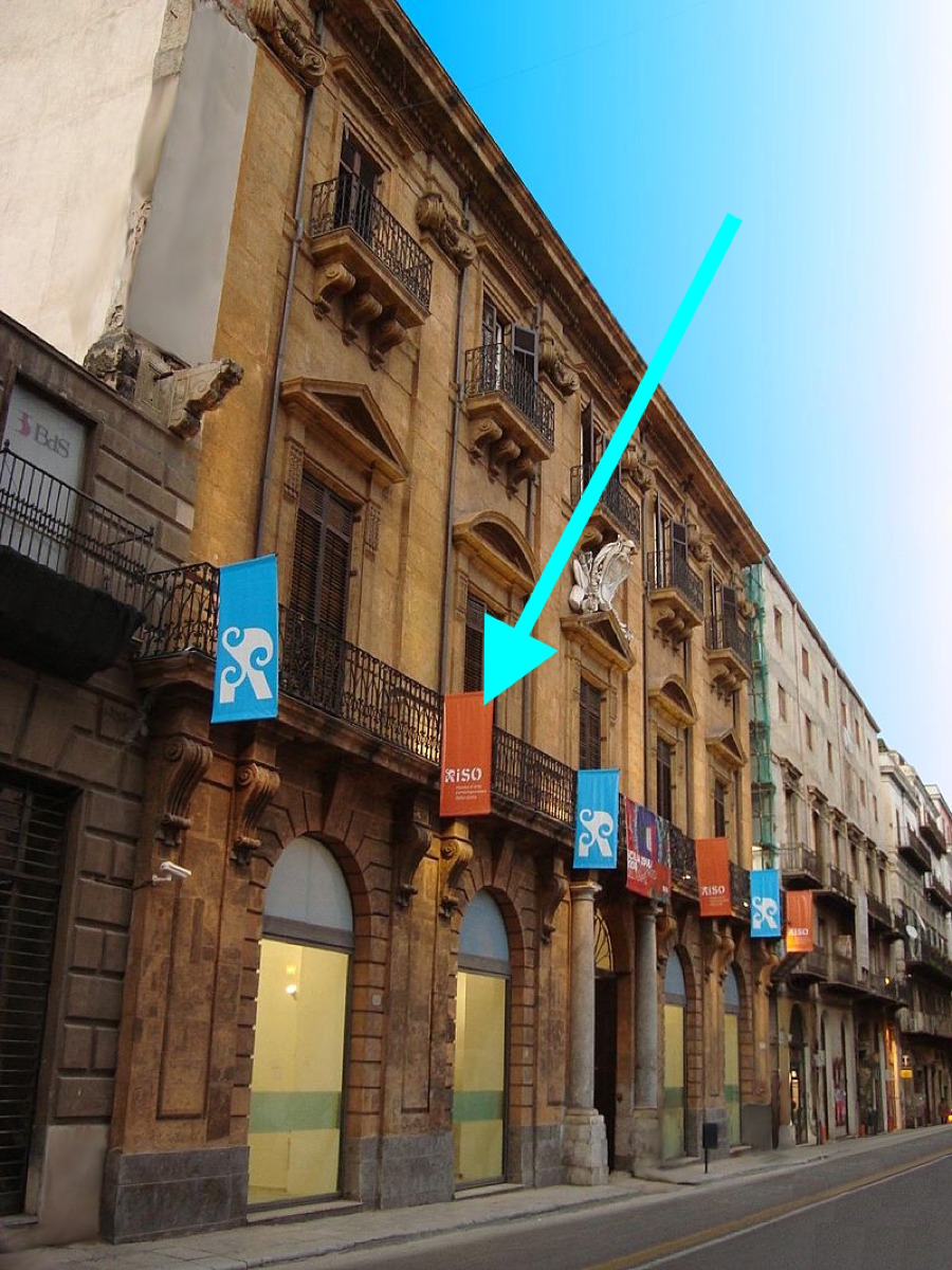 C'è un palazzo misterioso in Sicilia che sta sconvolgendo la scena artistica | Ecco l'incredibile edificio di Palermo - Foto: PacoSoares/Wikipedia