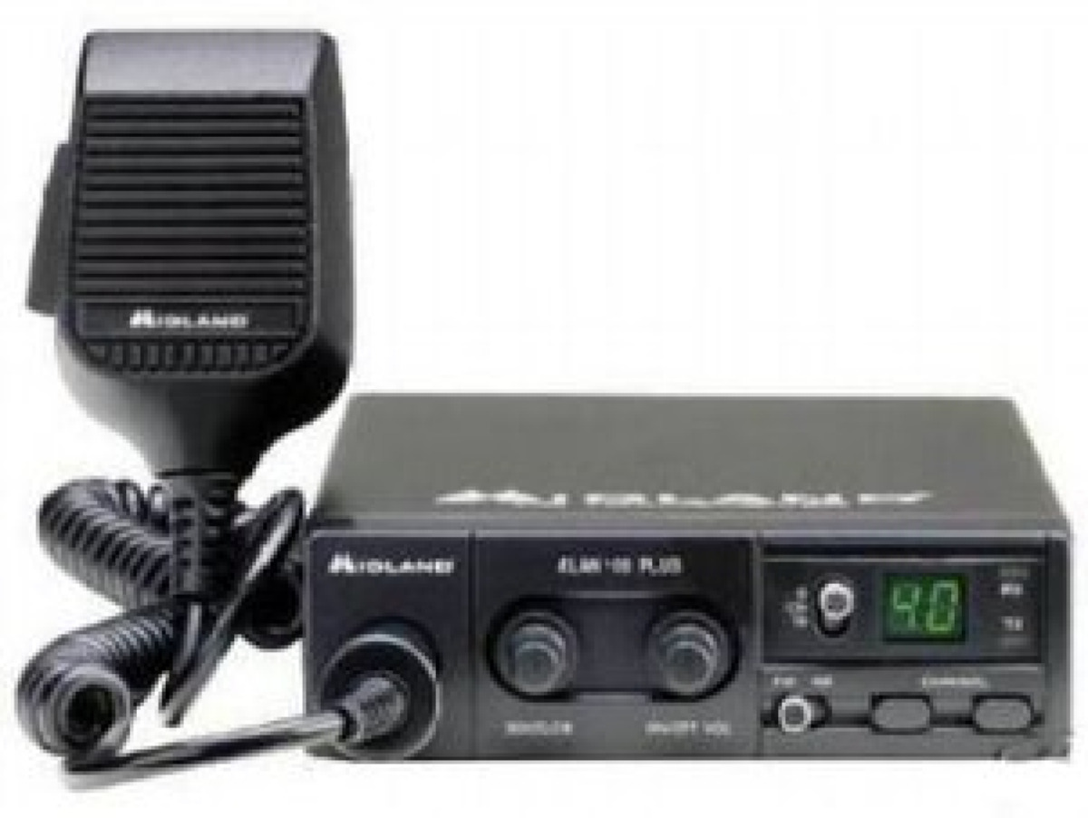 La radio CB: quando negli anni '70 l'Italia parlava in codice sull'autostrada