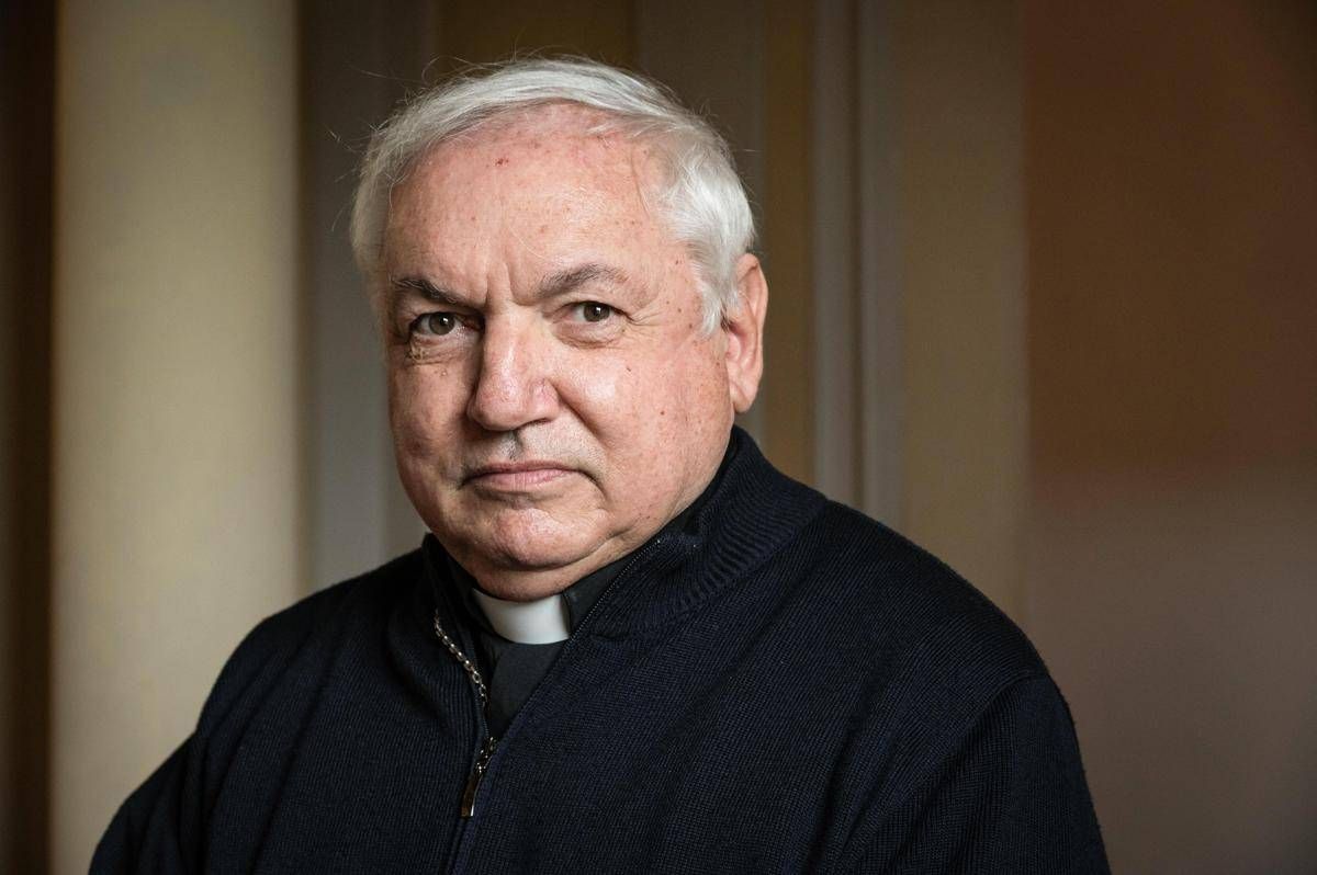Elezione nuovo Papa, via al Conclave: chi è il cardinale Jean-Marc Noël Aveline -