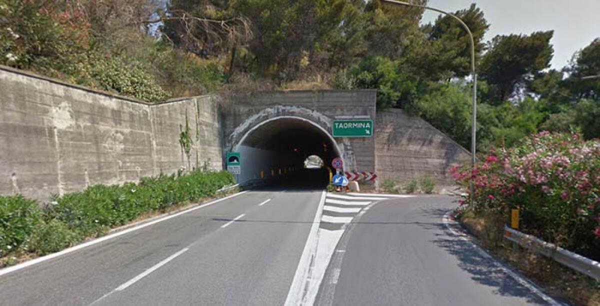 Demolizione esplosiva sulle Autostrade Siciliane | Scopri perché dovresti evitare il tratto di Taormina! -