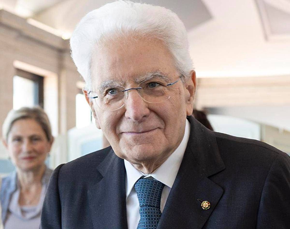 Mattarella: "Nessun potere è immune da vincoli e controlli" -