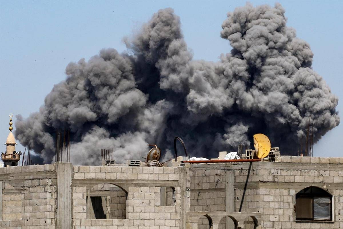 Gaza, raid di Israele nella notte: sei morti. Sirene a Gerusalemme per missile Houthi - 