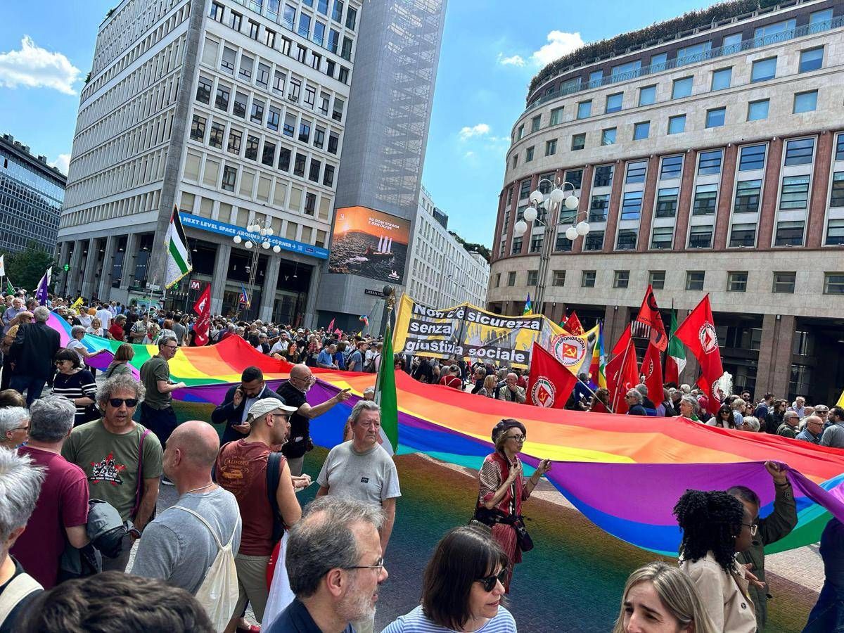 Remigration summit a Gallarate, contromanifestazione a Milano - 