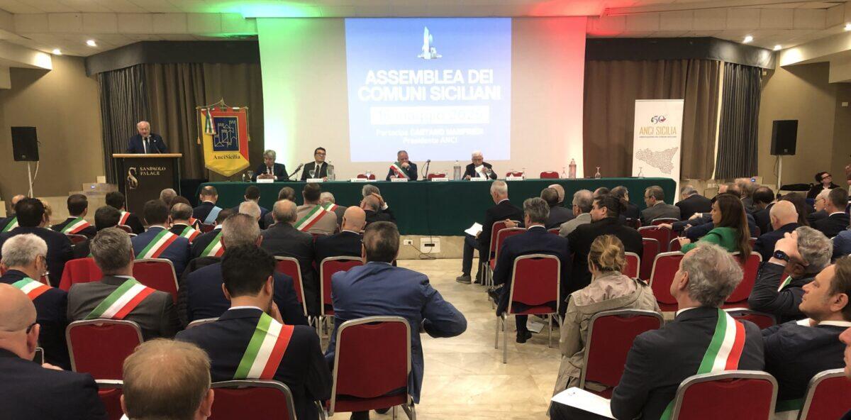 Sicilia in crisi | Gli amministratori locali si schierano per salvare i comuni con ANCI! -