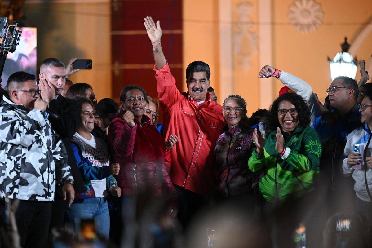 Elezioni Venezuela, Maduro stravince - 