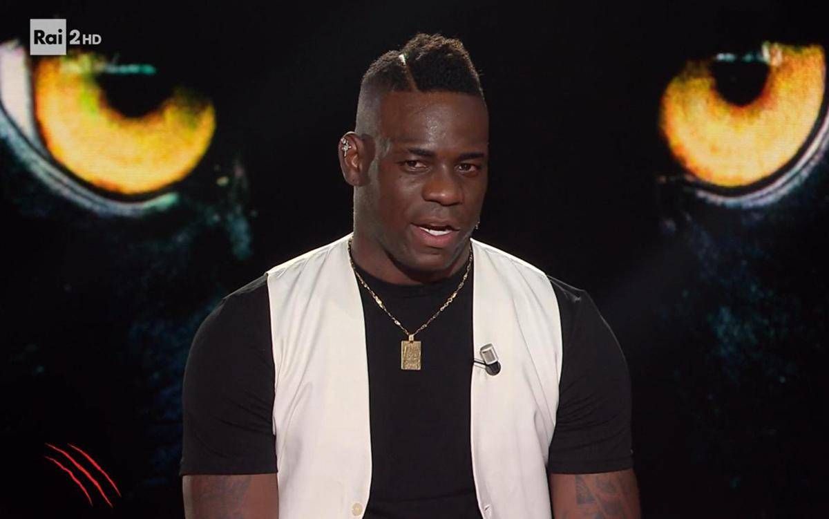 Balotelli a Belve, il 'nemico' nel calcio e la risposta a Mourinho -