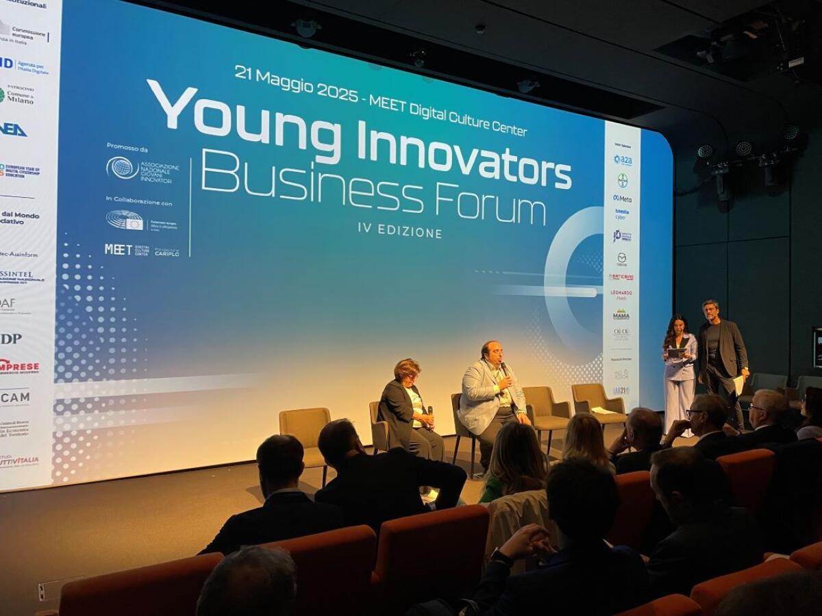 Milano lancia il "New Deal Digitale" | Ma i giovani sono davvero pronti a guidare questa rivoluzione? -