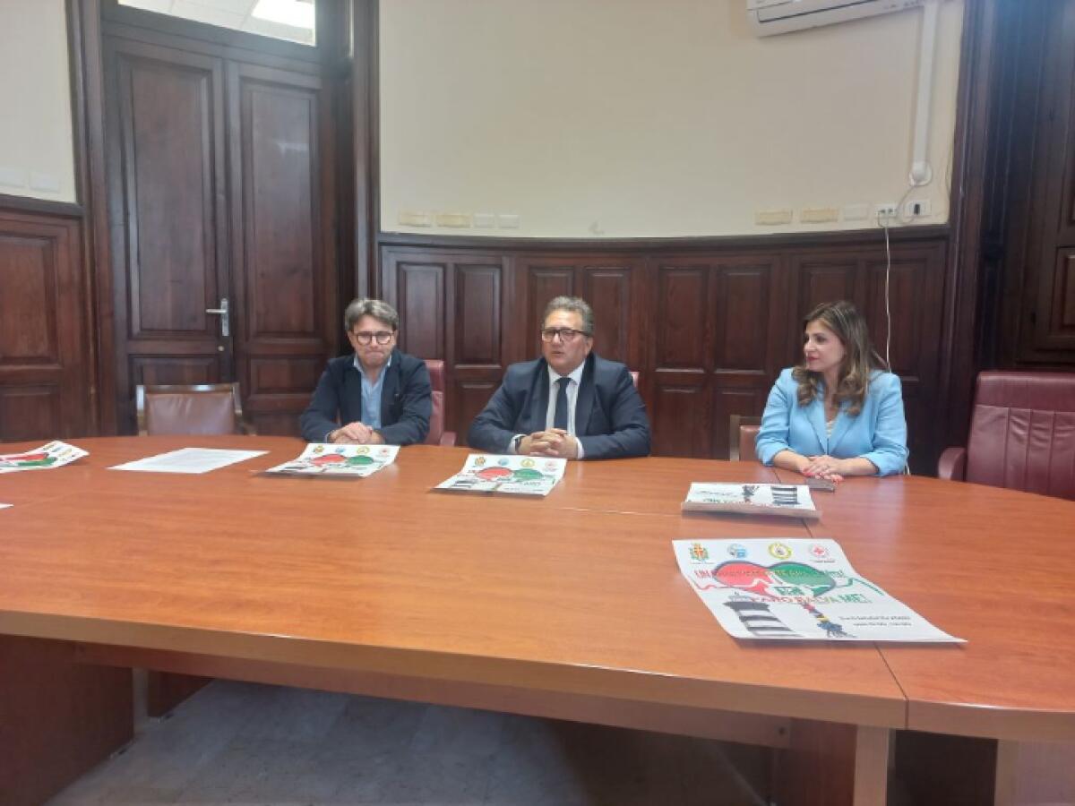 “Defibrillatori in Chiesa | Il Comune di Messina sorprende con un progetto che può salvare vite!” -
