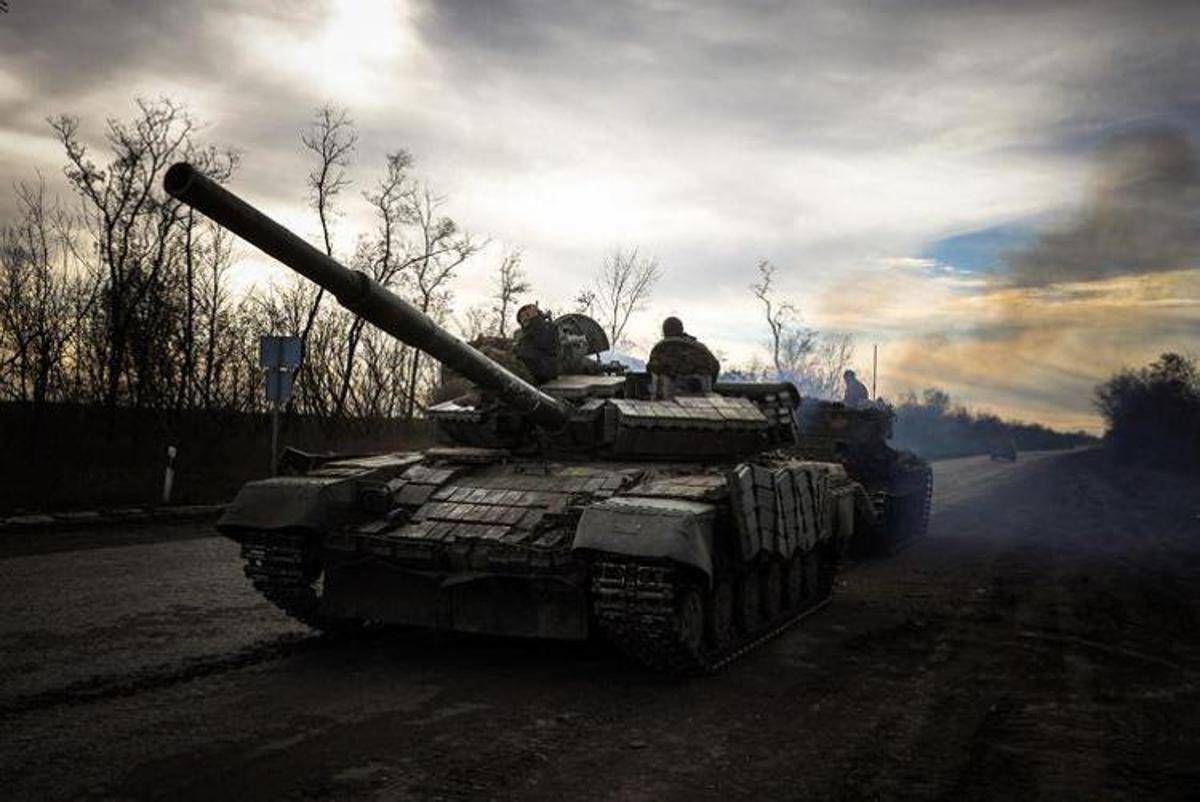 Ucraina, Mosca costringe Kiev a concessioni su tempi e luogo negoziati: l'analisi - 