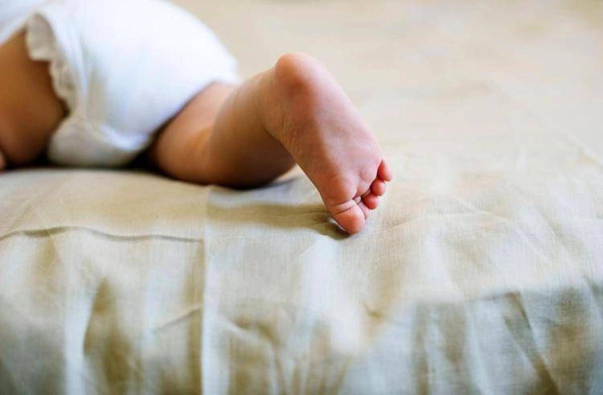 Congedo parentale, tre mesi pagati all'80% per nati nel 2025: a chi spetta, circolare Inps -