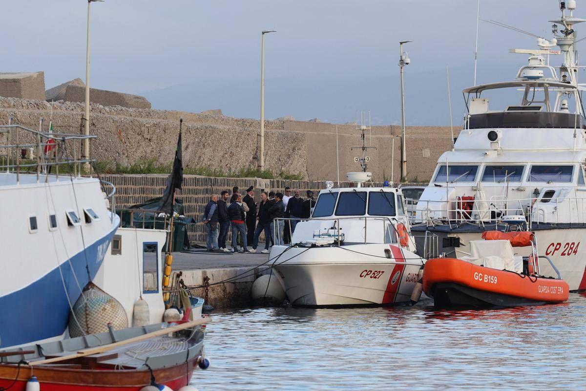 Bayesian, morto sub che lavorava al recupero dello yacht - 