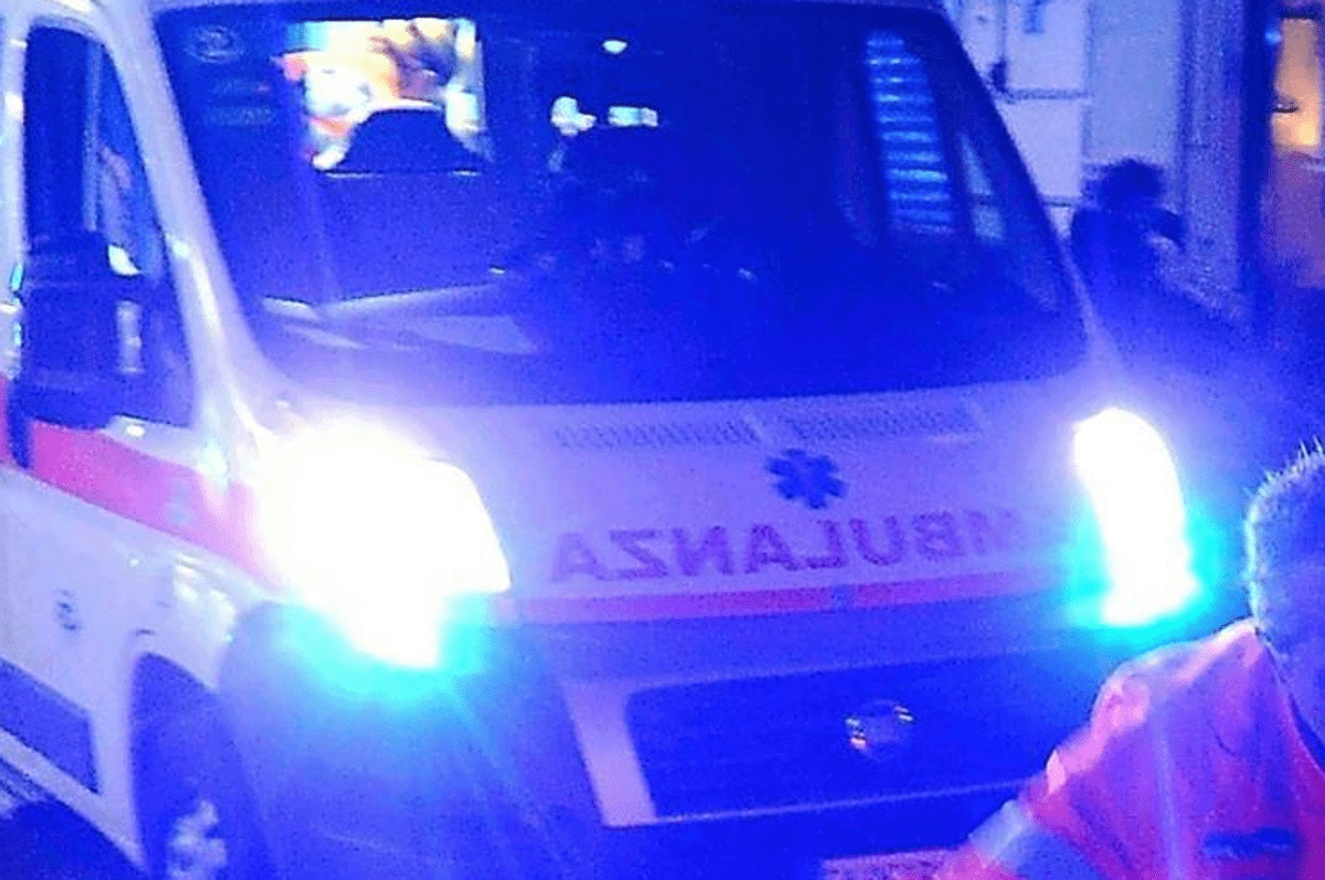 Travolta da un'auto nella notte, morta 22enne a Genova -