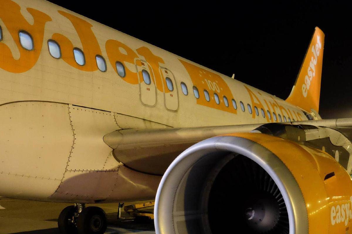 Odore di bruciato a bordo, volo rientra a Malpensa poco dopo il decollo - 