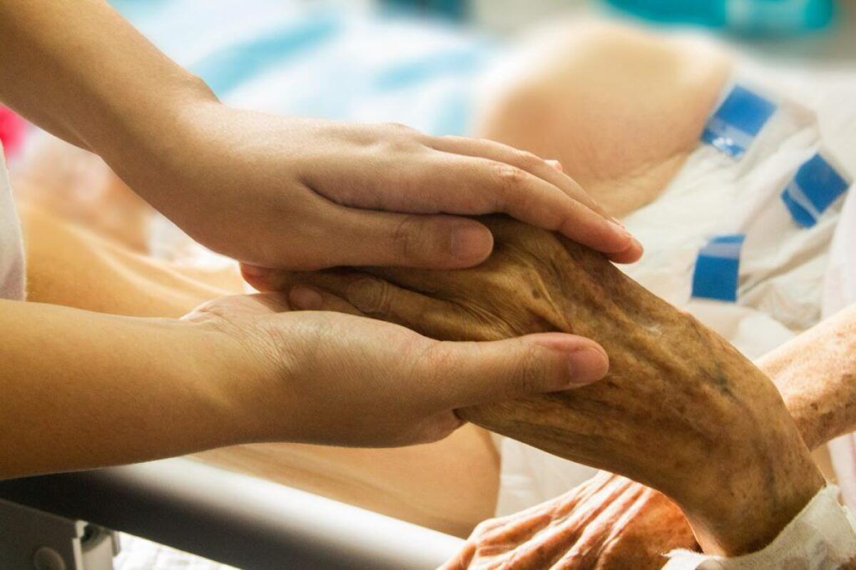 Sicilia si schiera sui diritti di fine vita | I Vescovi mettono in dubbio il DDL e chiedono più tutele! -