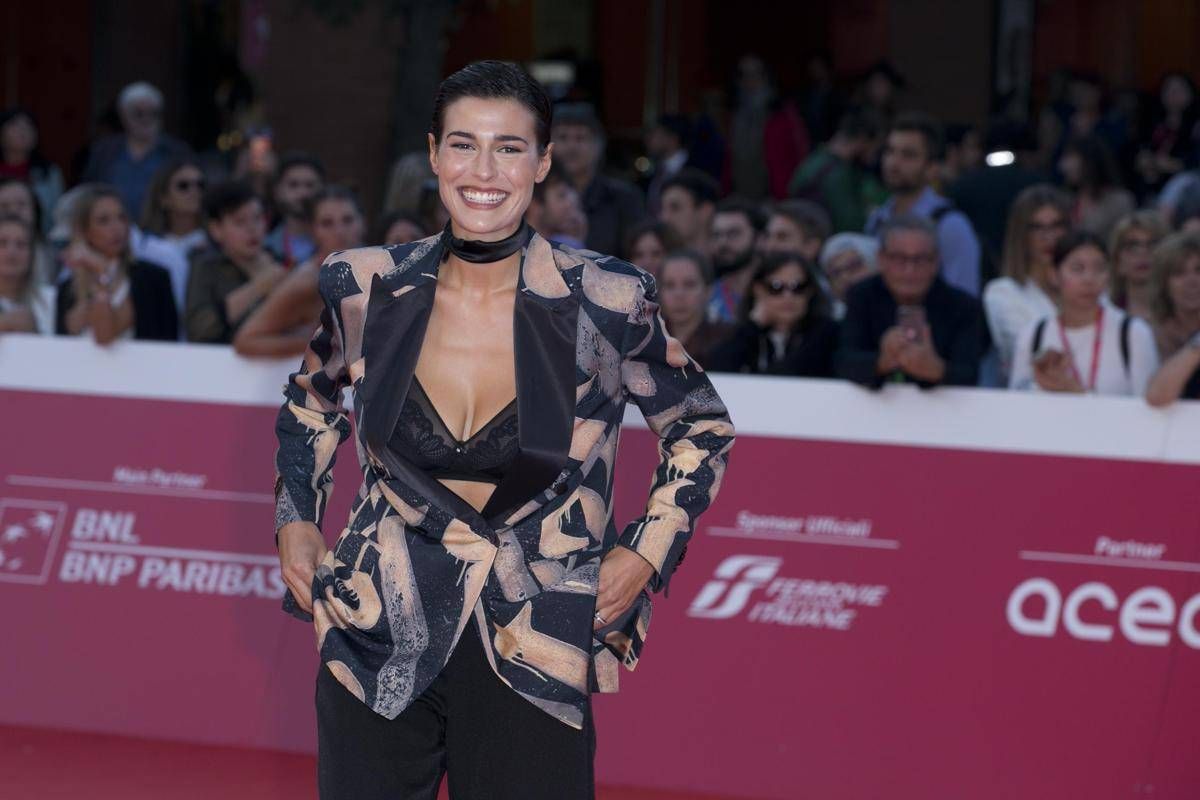 Alice Sabatini a La volta buona: "Dopo Miss Italia ho preso 15 kg, sono finita in ospedale" - 