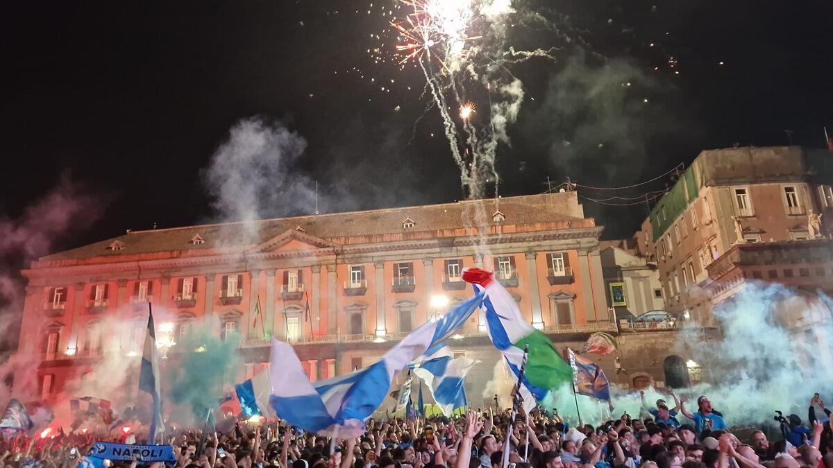 Napoli conquista il quarto scudetto | La verità che cambia tutto sul trionfo della squadra! -