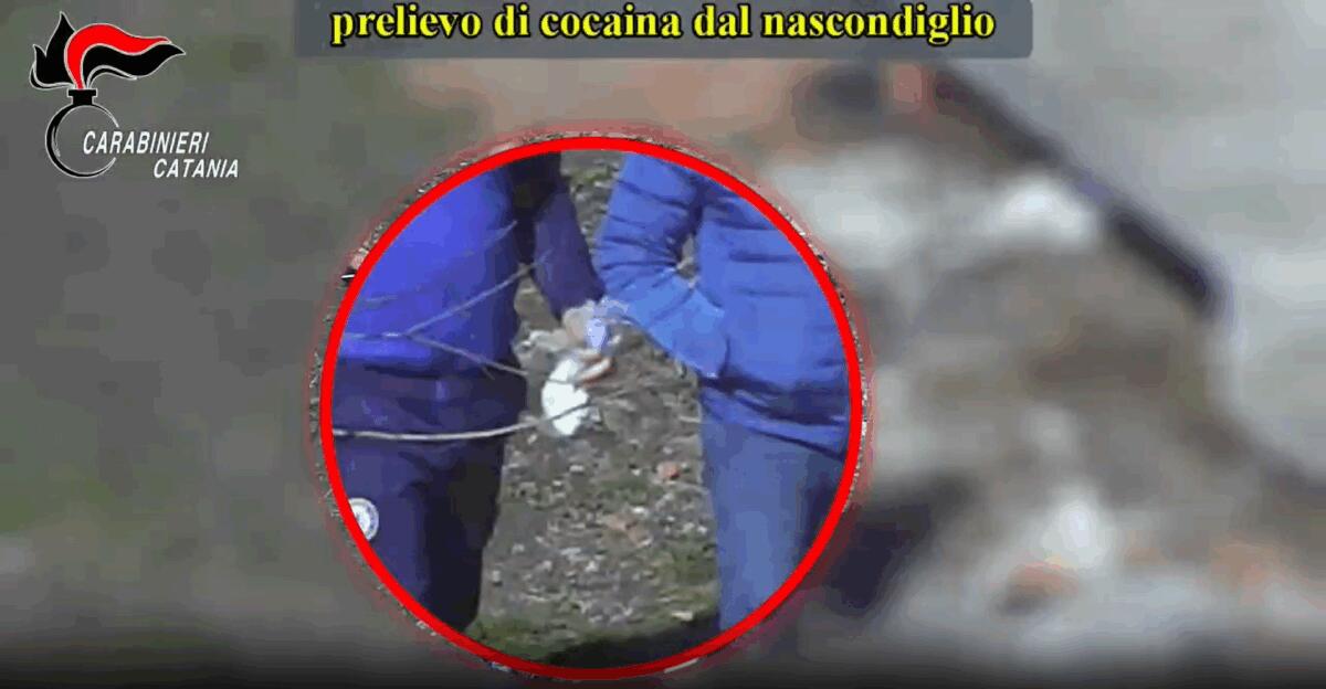 14 arresti in un’operazione storica contro la mafia catanese | La verità sul traffico di droga che ha sorpreso tutti! -