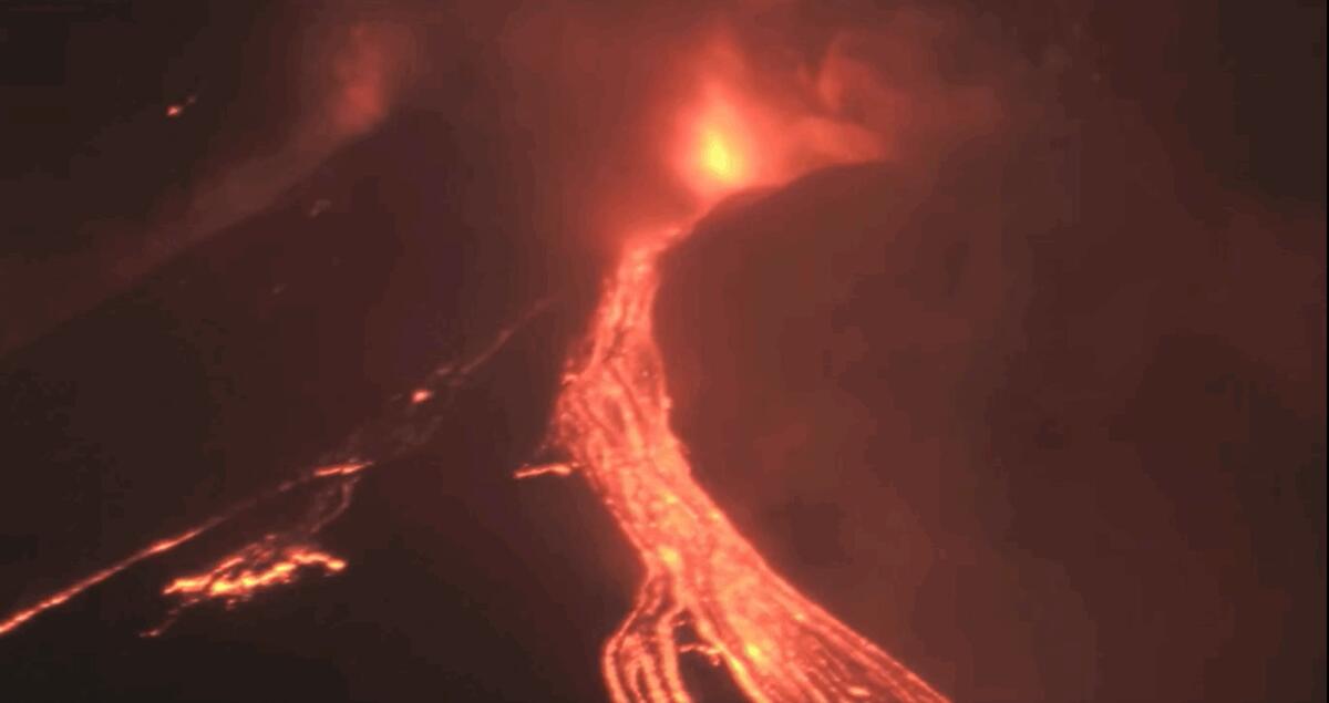 Esplosioni intense sull'Etna | Cosa significa davvero per la sicurezza di Zafferana Etnea? -