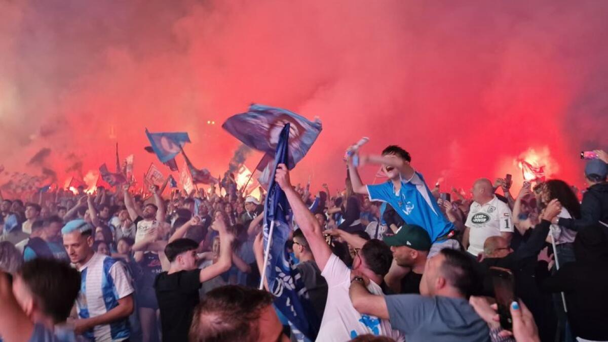 100.000 persone pronte a festeggiare | Perché Napoli dimostra di essere più forte di ogni pregiudizio! -