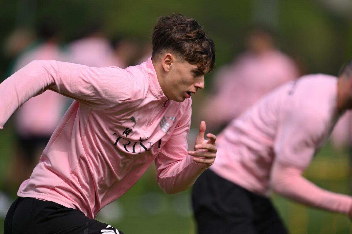 Palermo FC sorprende con allenamenti segreti | Scopri perché il mister Dionisi sta facendo discutere! -
