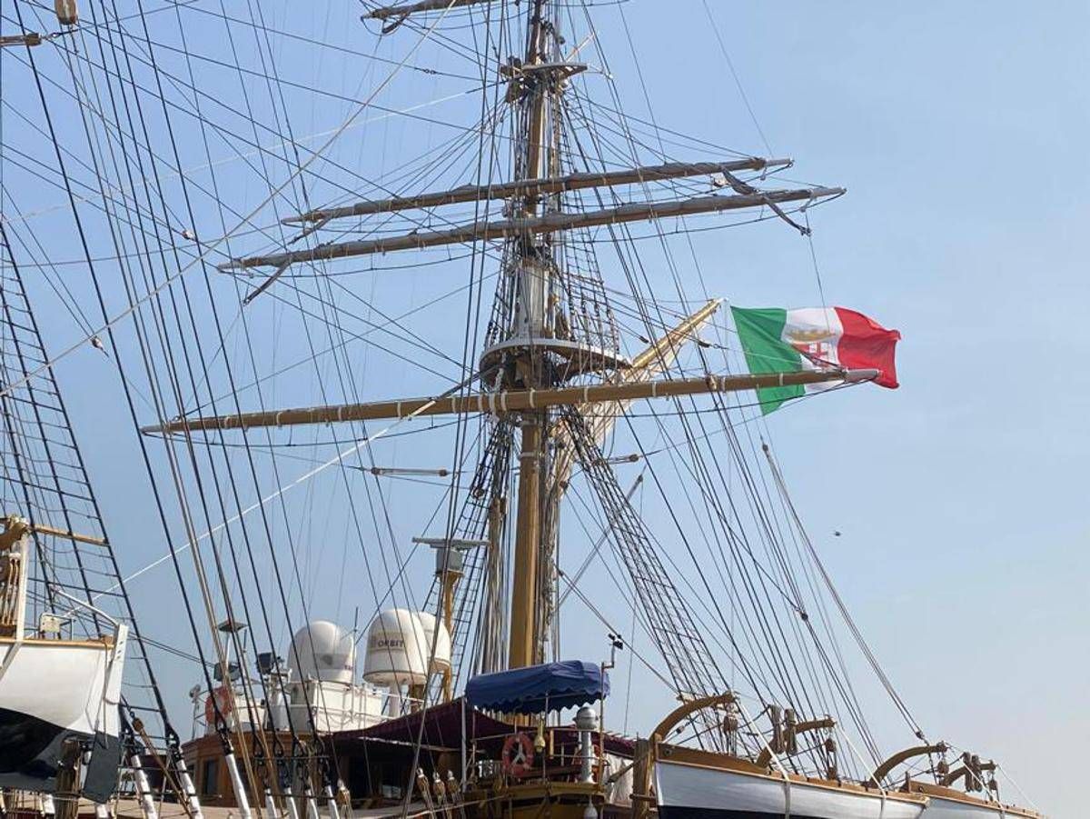 Lazio protagonista al 'Blue Forum Awards 2025 su Amerigo Vespucci -