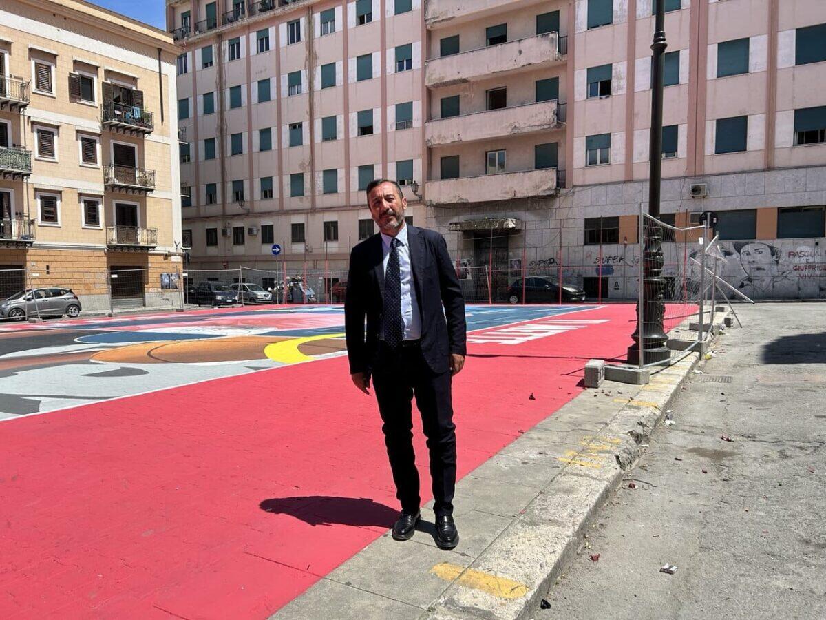 Palermo: Rubata la rete del campo di calcetto in fase di rinascita | Un gesto vile mette a rischio il sogno di un quartiere -