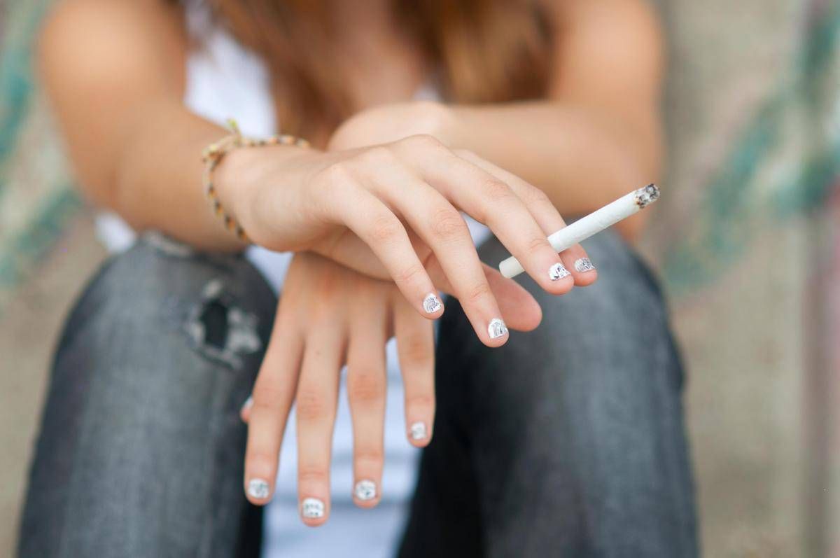 Tumori, almeno 1 sigaretta per 17% adolescenti, Aiot: "A scuola prevenzione cancro polmone" - 