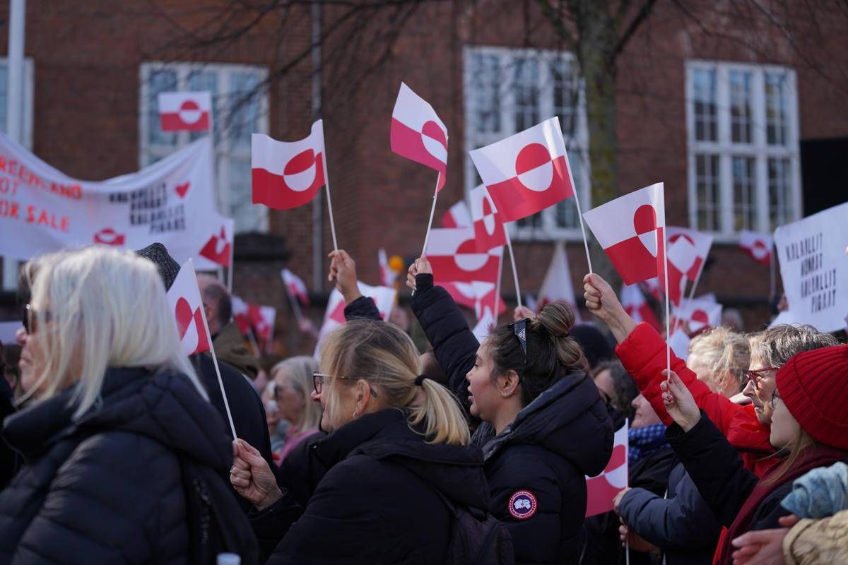 Groenlandia, la premier danese contro Trump: "Non si può spiare un alleato" -
