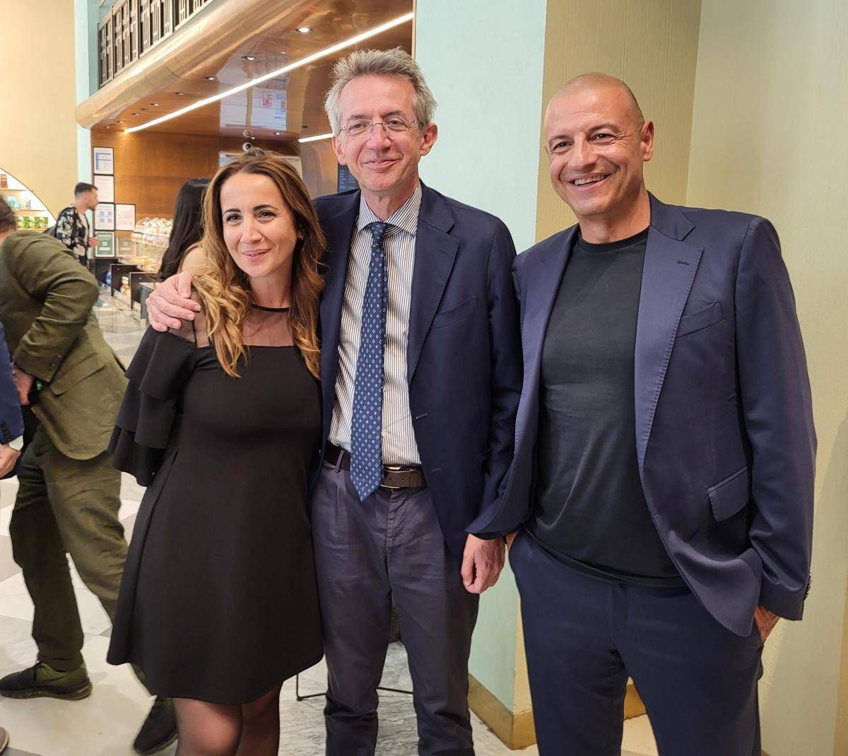 Napoli, Starbucks e Percassi celebrano primo anniversario store in Galleria Umberto I - 