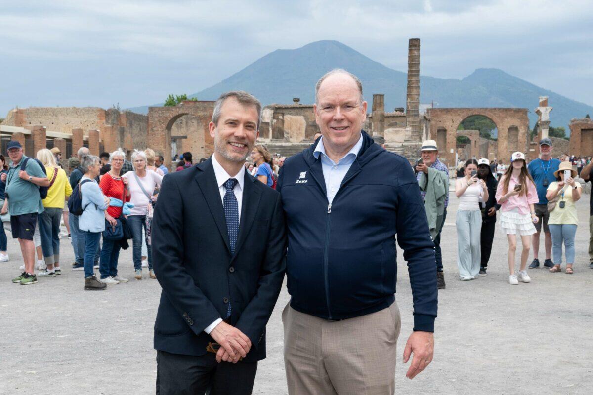 Alberto di Monaco a Pompei: un legame inaspettato con Grace Kelly | Scopri perché questa visita è così speciale! - 