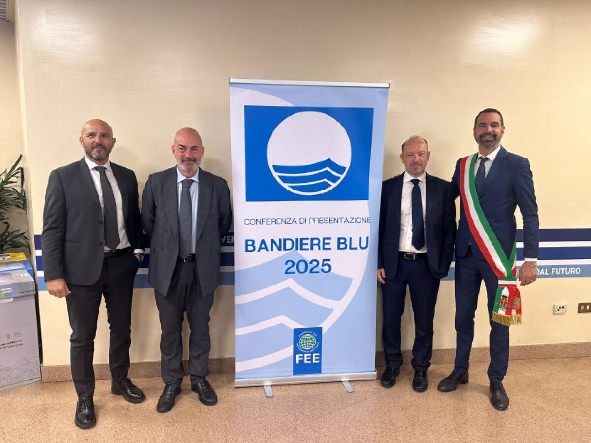 Messina conquista la Bandiera Blu 2025 | Può una grande città dare esempio di sostenibilità? -
