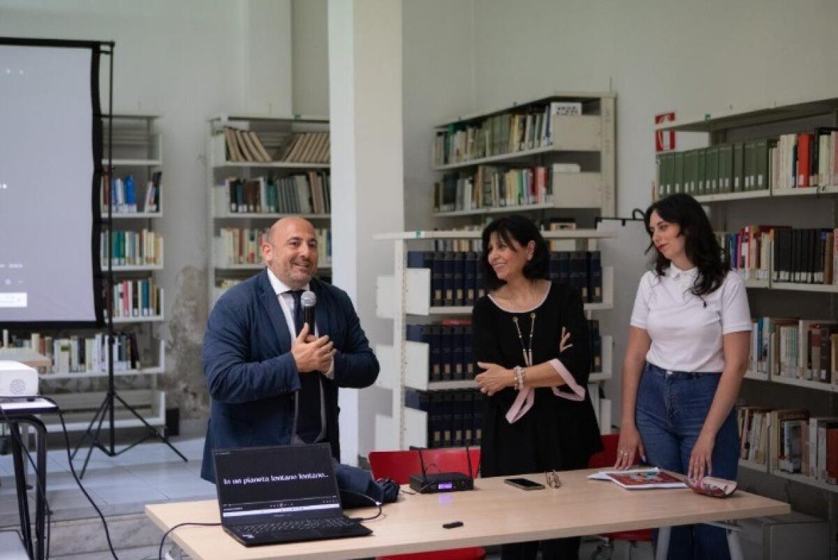 Filo e Verdina: la sorprendente fiaba aliena di Anna Arena | Scopri il segreto che ha colpito il Comune di Catania! -