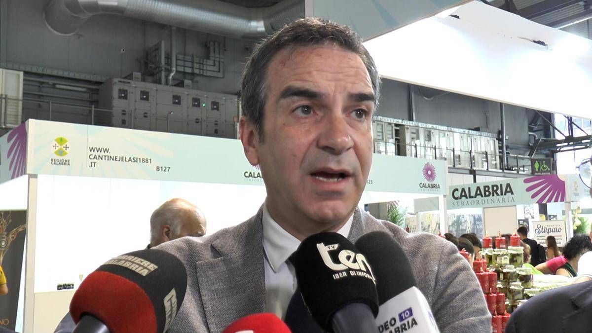Artigiano in fiera, Occhiuto (Regione Calabria): "Ad Anteprima d’estate il bello della Calabria" -