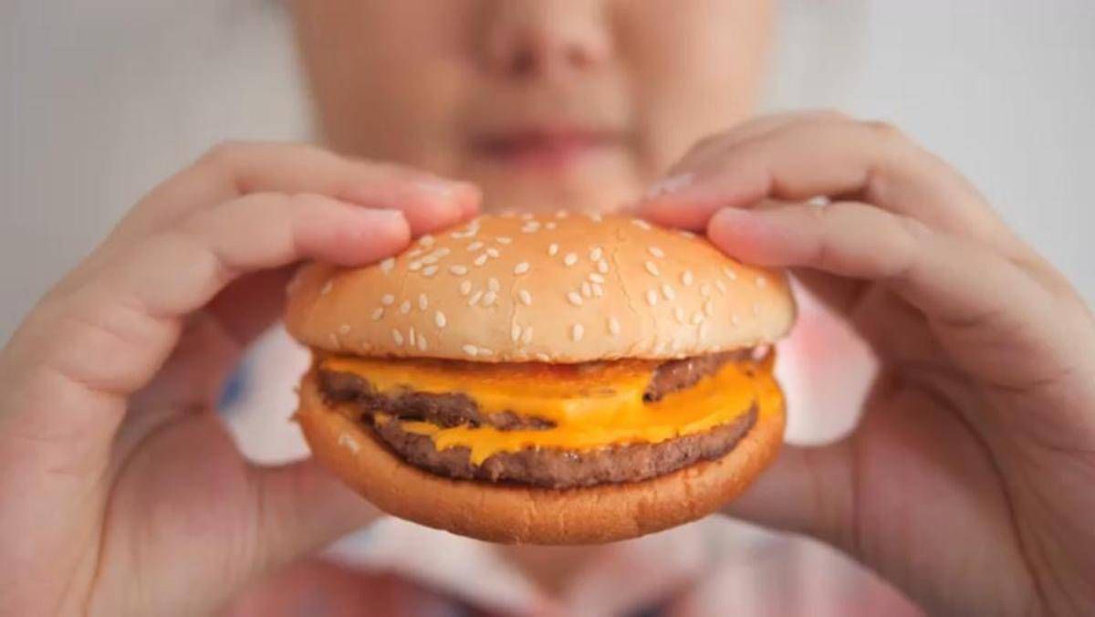 Esperti: "Si muore più per cattiva nutrizione che per mix fumo droga e alcol" - 