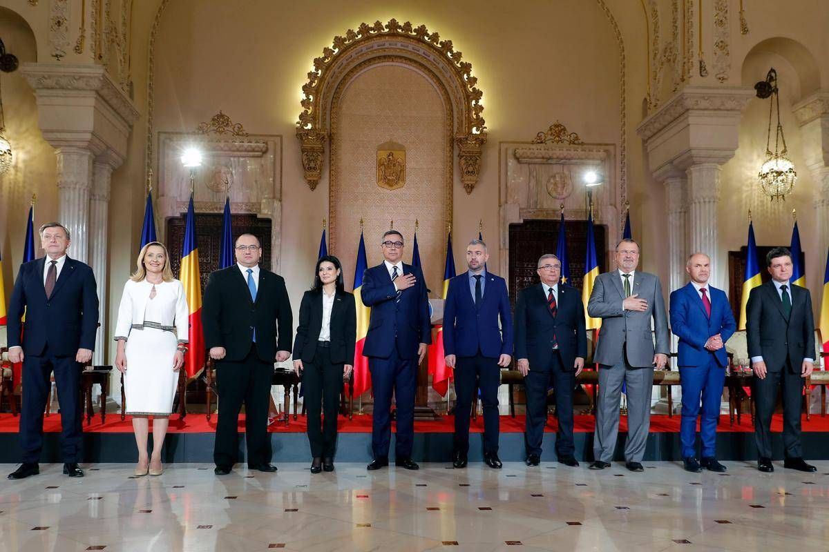 Romania, oggi le elezioni presidenziali annullate a novembre - 