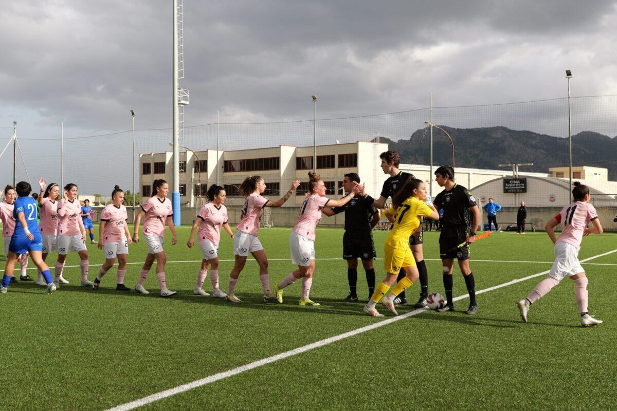 Palermo FC sorprende: la formazione finale svela un mistero | Cos'è cambiato per le Women nella lotta al titolo? -