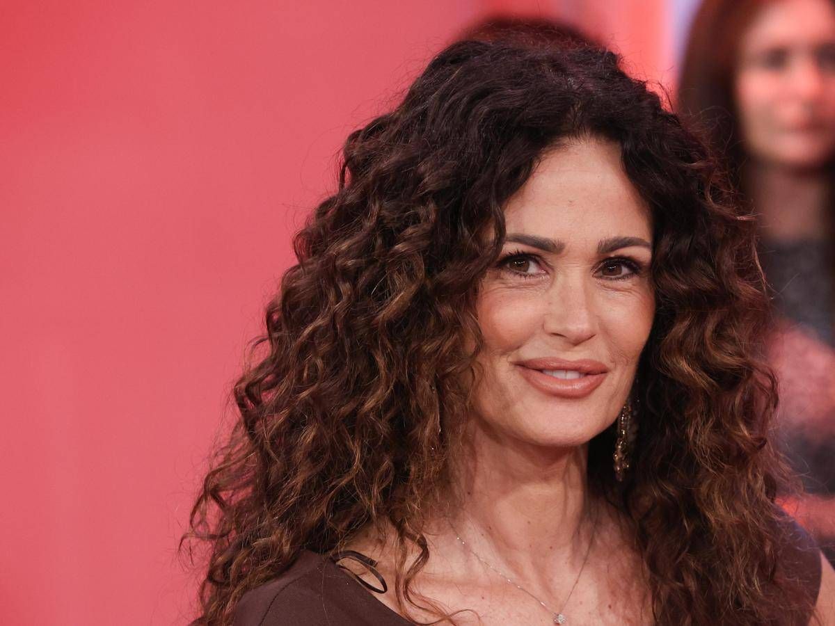 Samantha De Grenet, insultata per i ritocchini: "Un cessettino ma potevo farmi aiutare, loro..." - 