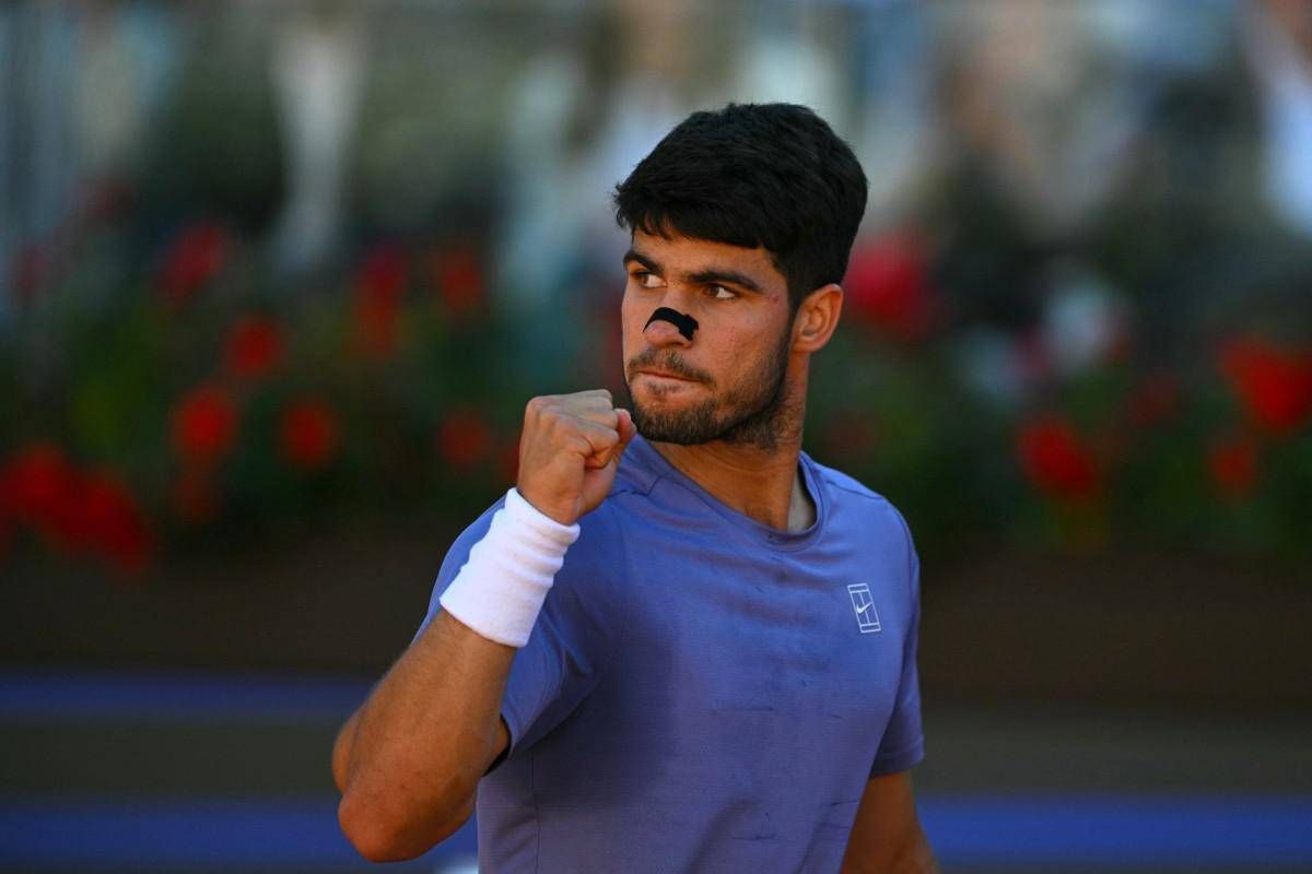 Alcaraz oggi, live al Roland Garros 2025 contro Maroszan. La diretta -