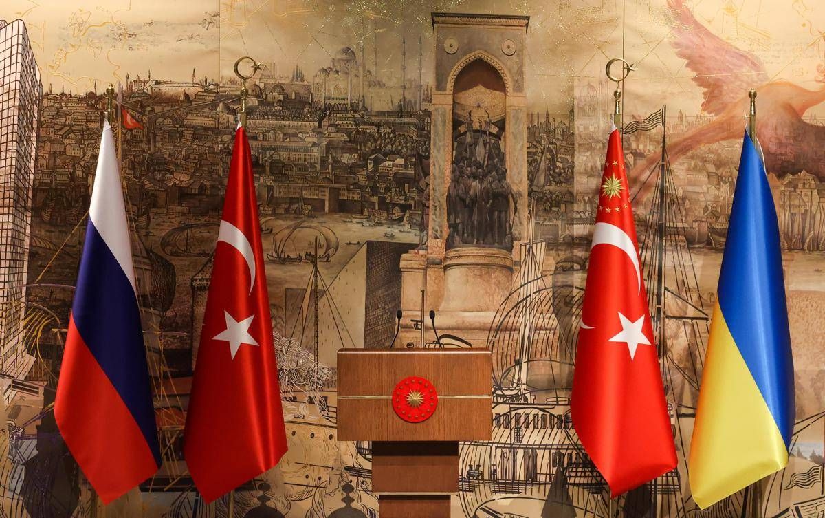 Ucraina, oggi colloqui con Russia a Istanbul: il precedente del 2022 - 