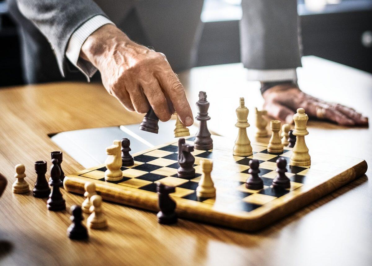 Magnus Carlsen ha sfidato 143.000 giocatori in 46 giorni | Perché il pareggio ha sorpreso tutti? - 