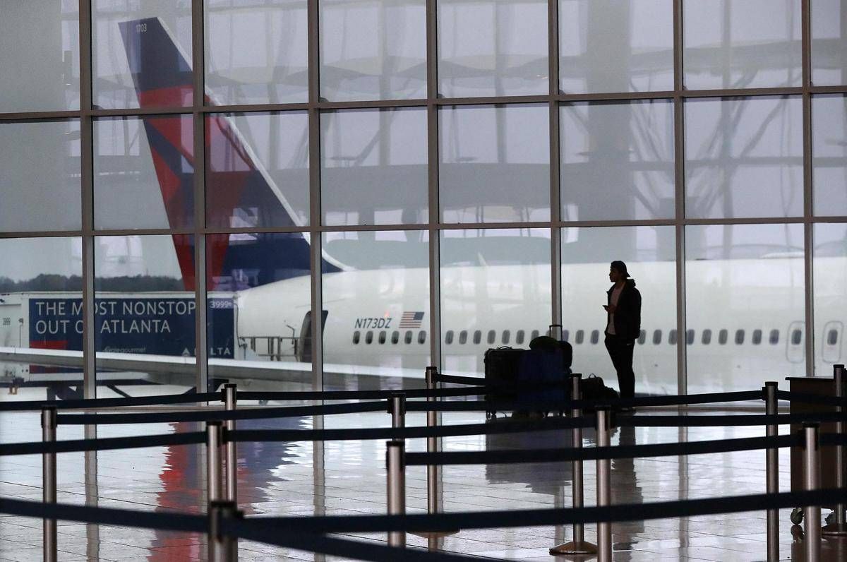 Stop ai passeggeri frettolosi, in aereo arriva la multa: l'idea in Turchia - 