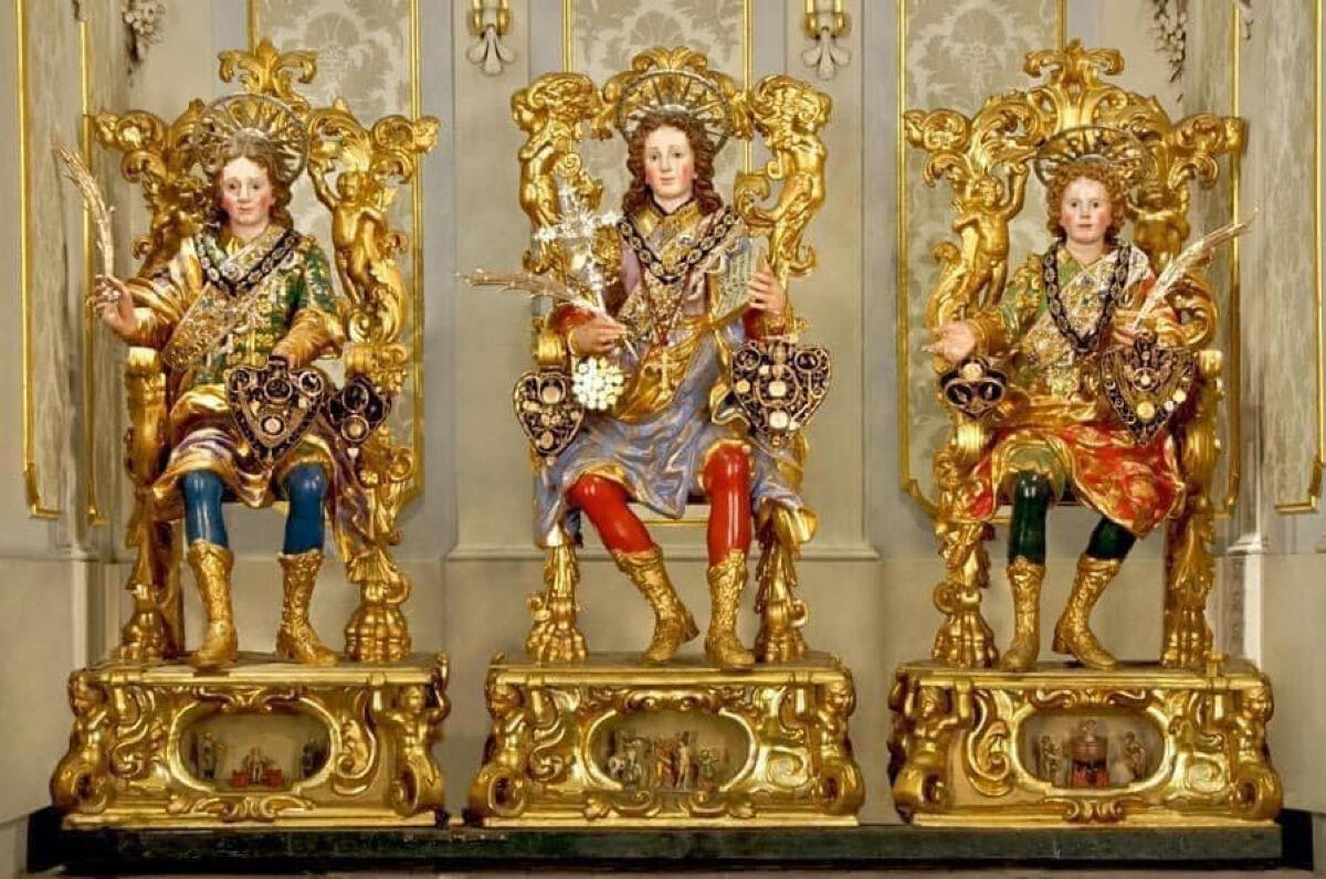 Celebrazione dei 25 anni: Sant'Alfio, Delfio e Cirino patroni di Trecastagni (CT) tra tradizione e devozione! -