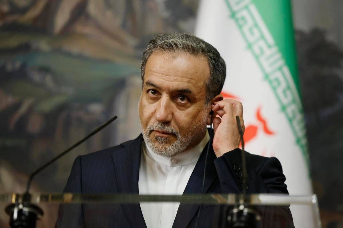 Iran-Usa, quarto round di colloqui sul nucleare. Teheran: "Su uranio disposti a rallentare" -