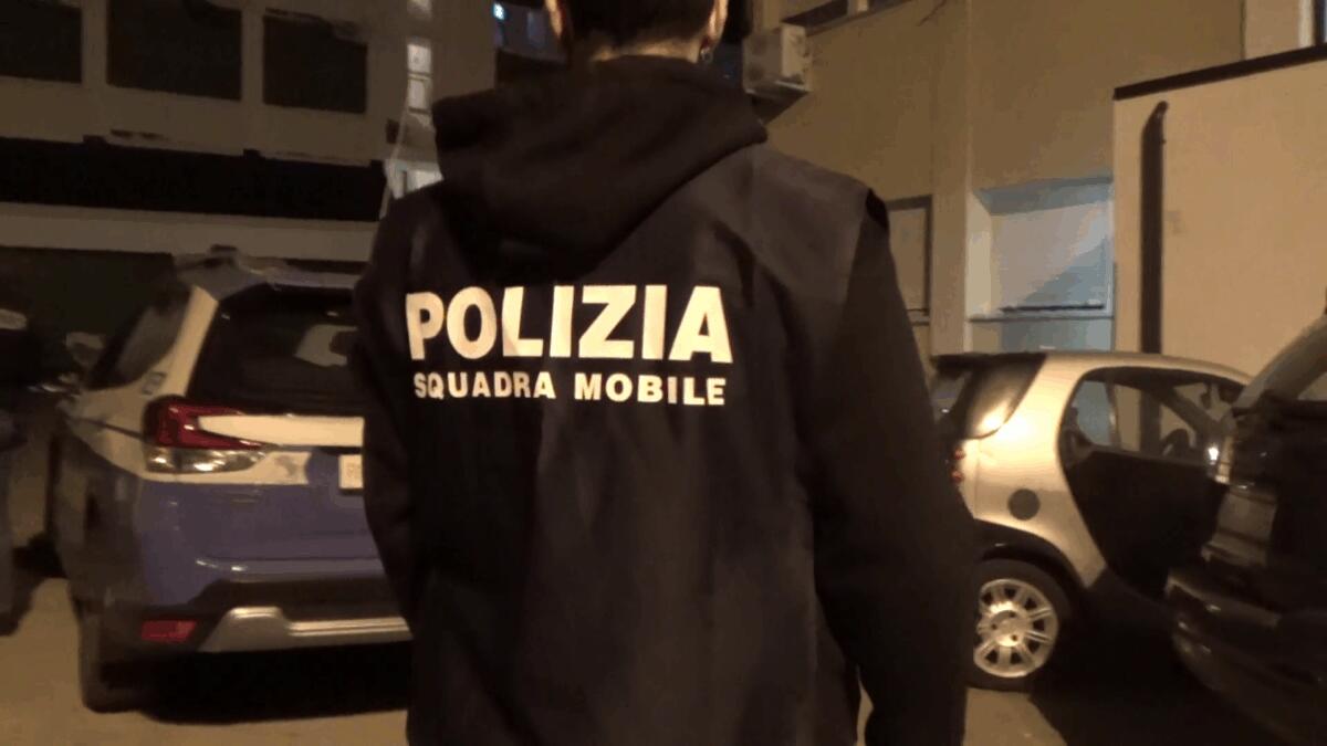 Polizia Palermo | Scoperta una rete di droga con legami inaspettati: chi sono i 22 arrestati? -